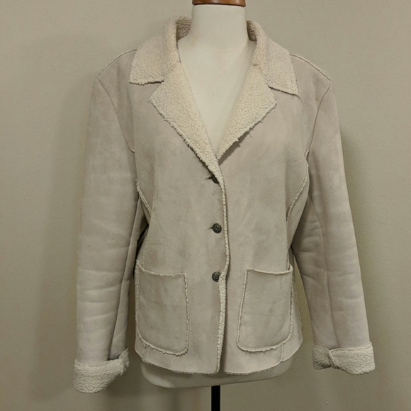 Outerwear warm soft  jacket by Chico's - Picture 2 of 8
